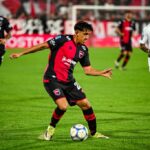 Newell’s ganó 2-0 frente a Riestra y recuperó la senda victoriosa en el Torneo Clausura
